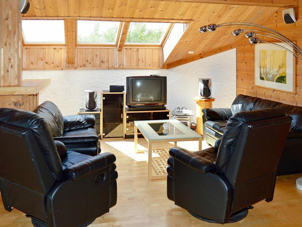 Holiday Home Hovik Rod  Экстерьер фото