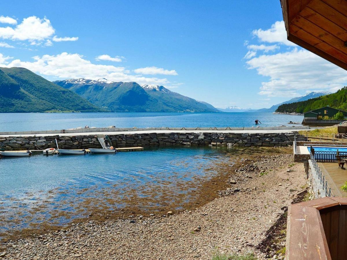 Holiday Home Hovik Rod  Экстерьер фото