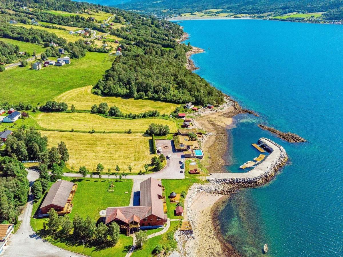 Holiday Home Hovik Rod  Экстерьер фото